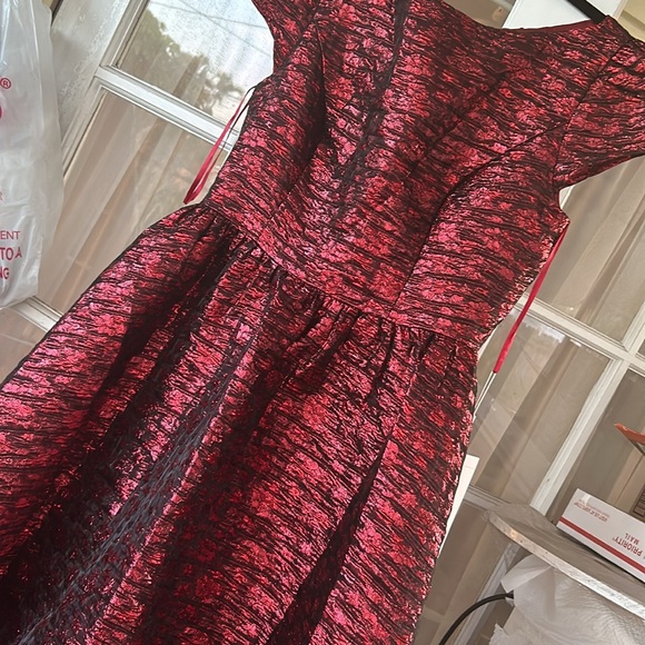 Mac Duggal NEW High Neck Brocade Short Sleeve Bubble Hem Dress Ruby $598 Size 10 - Picture 2 of 14